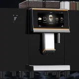 Coffee Format DOUBLE pomiędzy lodówką i opcjonalnym modułem instant