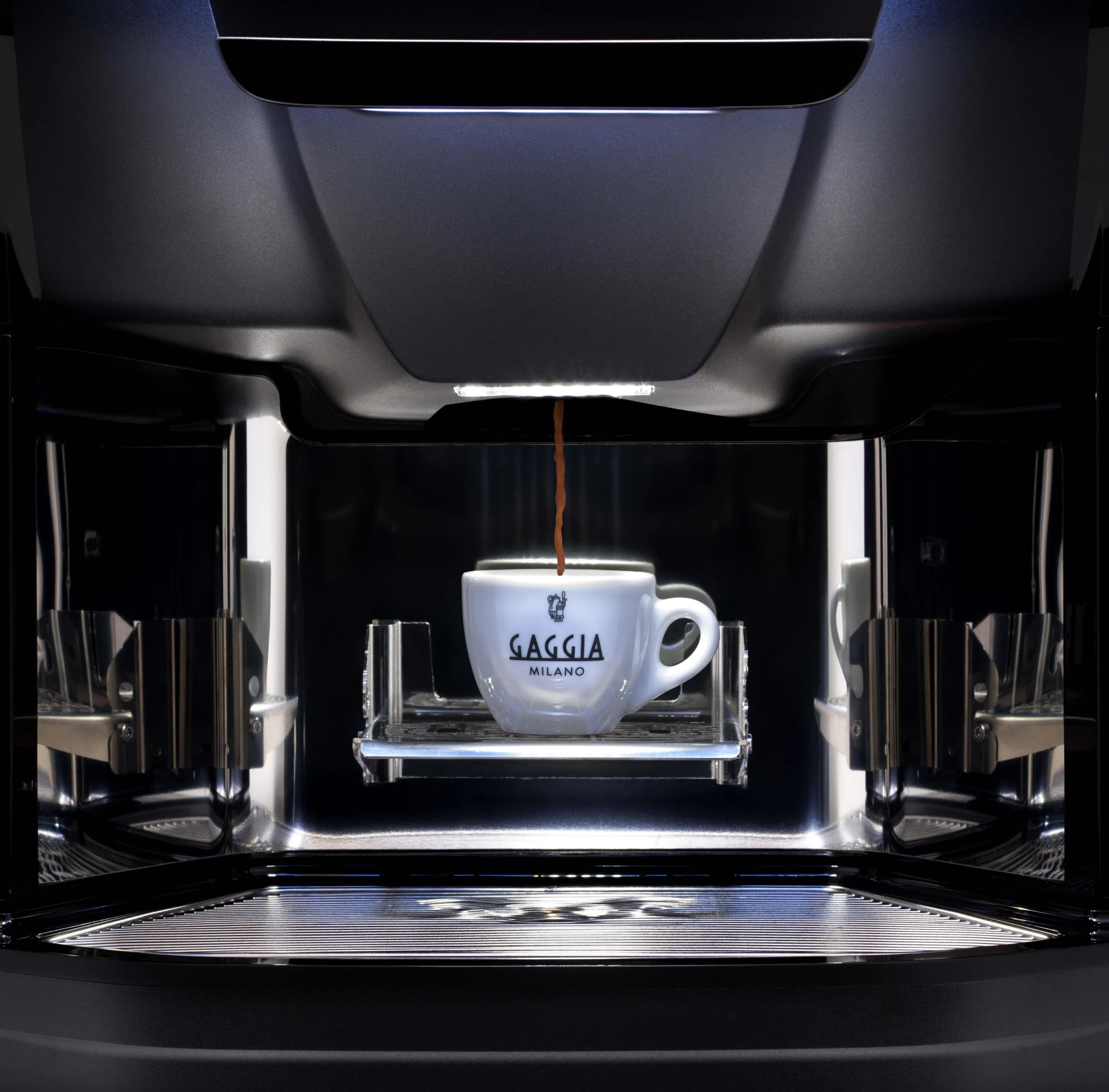 Gaggia G300 — filiżanka pod wylewką